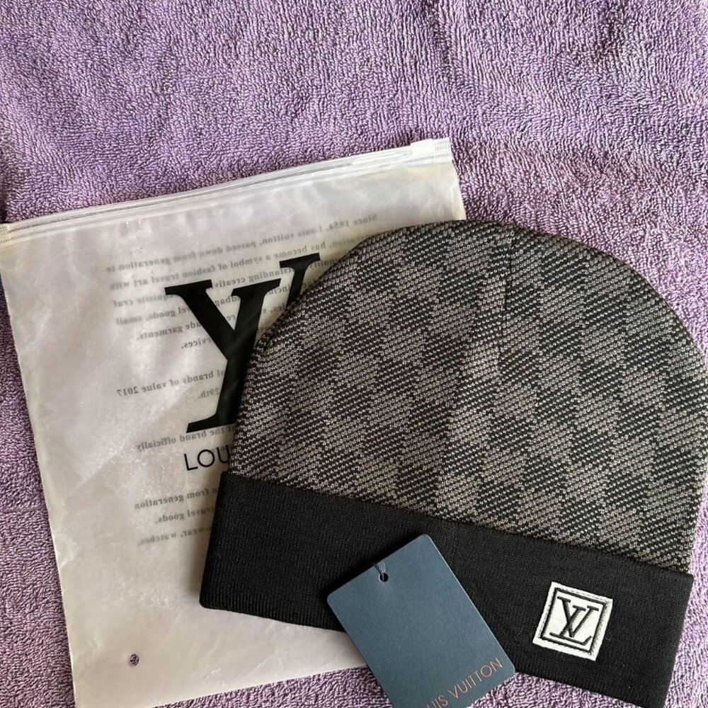 Dark gray/Black LV Beanie